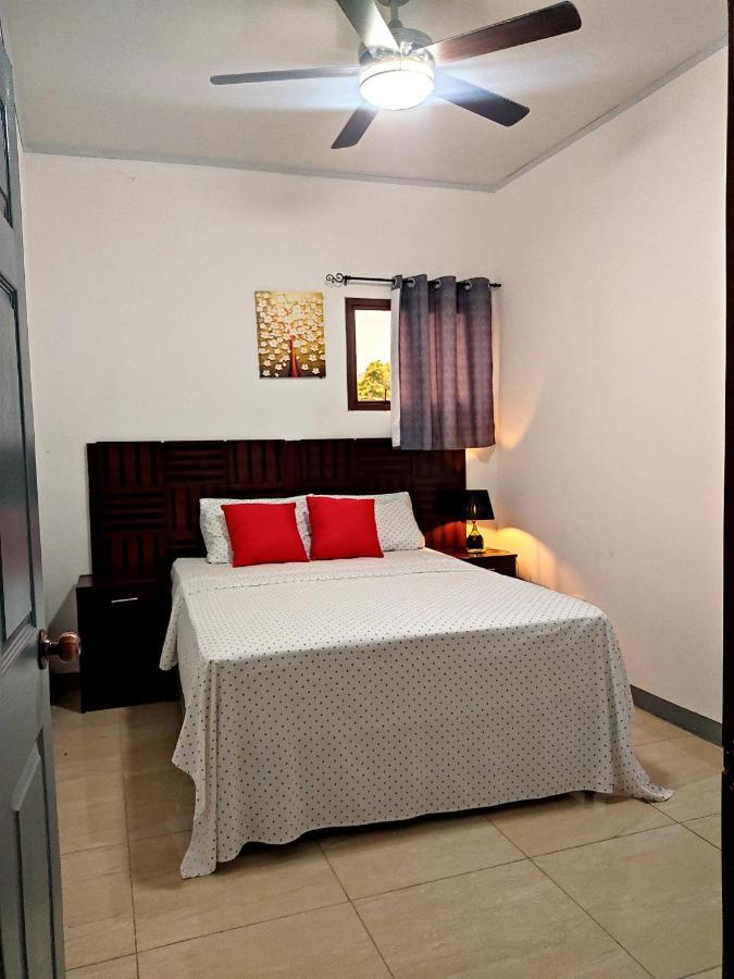 Este Hotel Estelí Exteriör bild