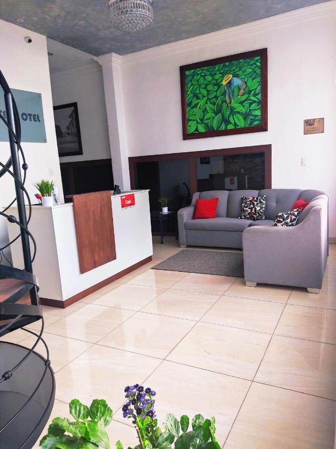 Este Hotel Estelí Exteriör bild