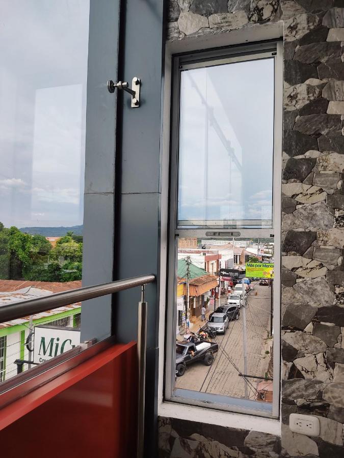 Este Hotel Estelí Exteriör bild
